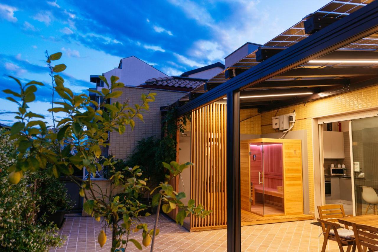 Luxury Penthouse With Sea View - Center *